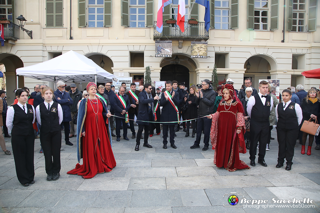 VBS_1470 - Fiera Nazionale del Tartufo e dei Santi 2022.jpg